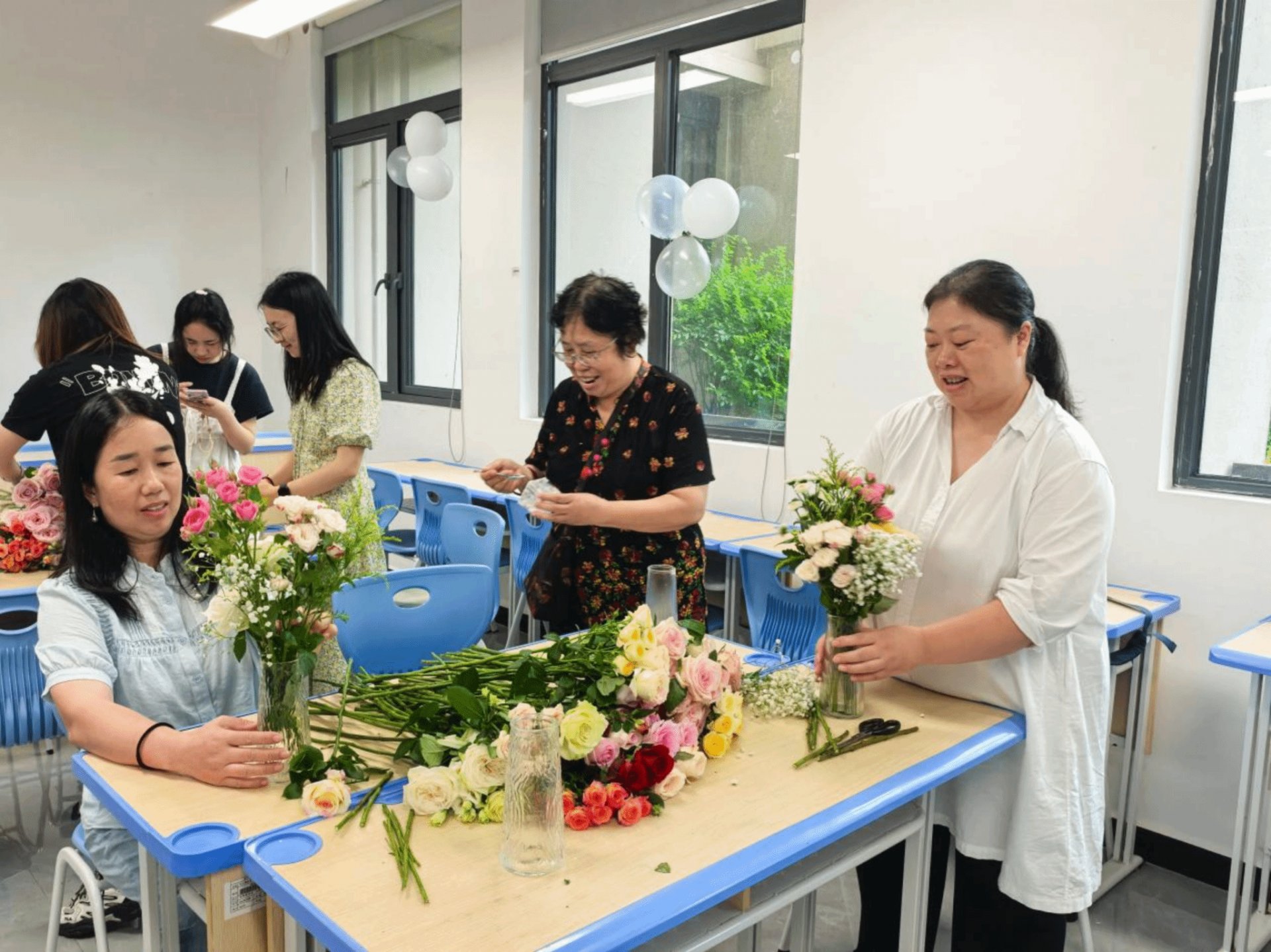 活动在B1115教室拉开帷幕