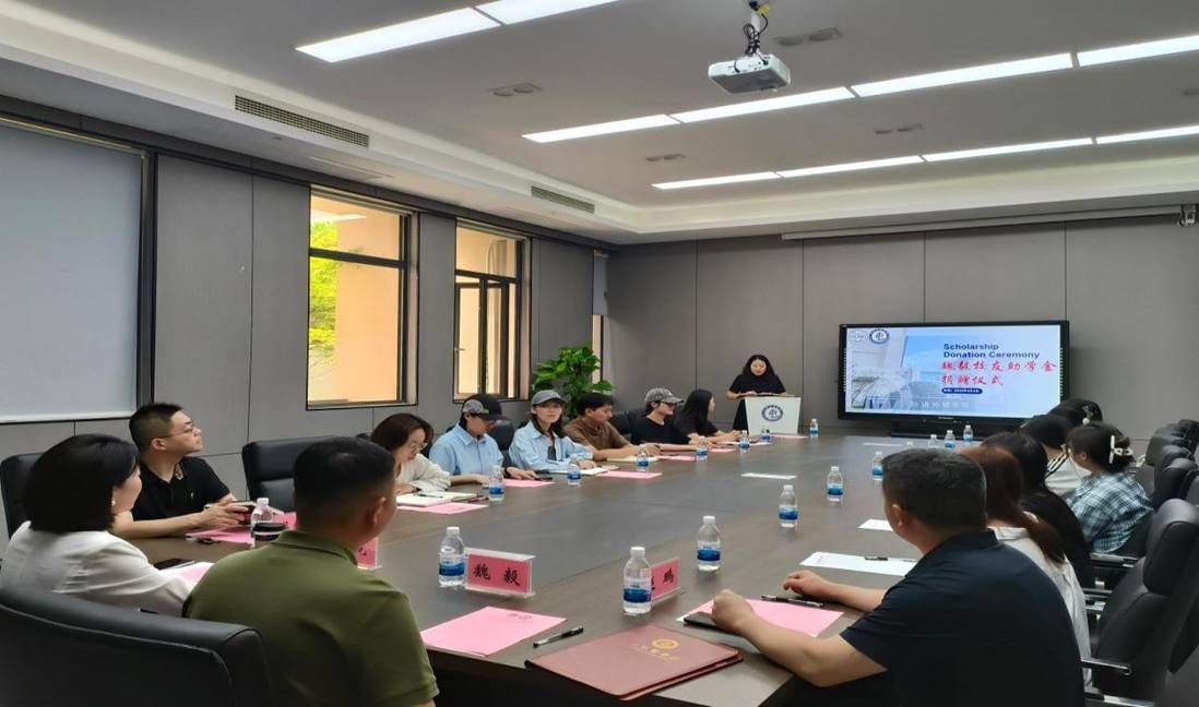 爱心助学的优质桥梁